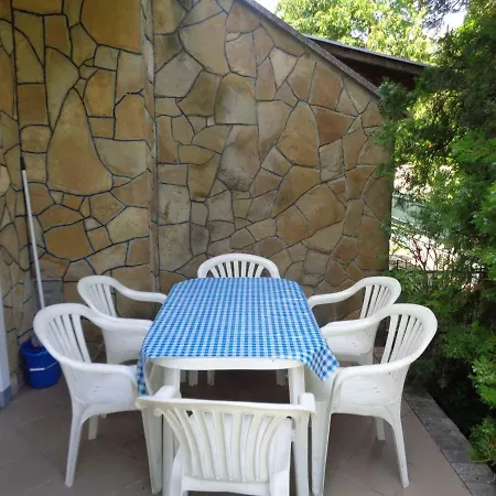 Holiday In 18475 Ferienhaus *